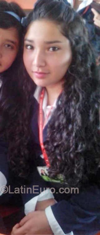 Date this stunning Colombia girl Karoll from Bogota CO16266