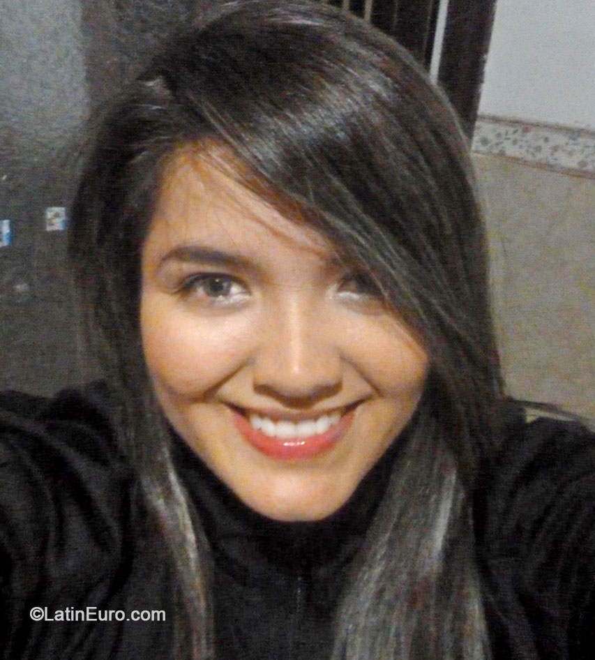 Date this beautiful Colombia girl LEIDI from Cali CO16267
