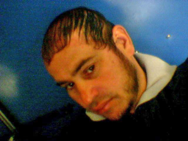 Date this georgeous Colombia man Johan from Bogota CO16309