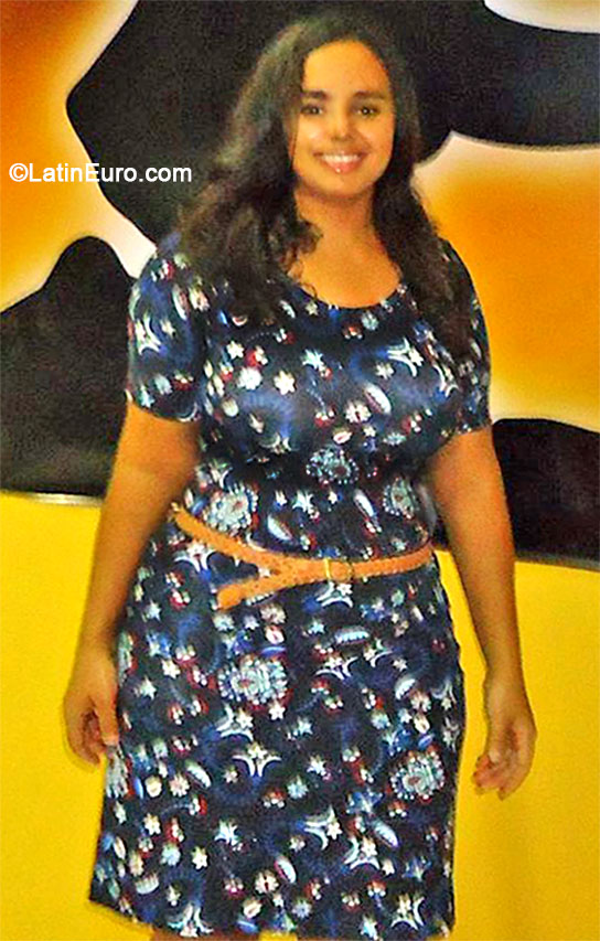 Date this attractive Brazil girl Roseane from Teresina BR9060