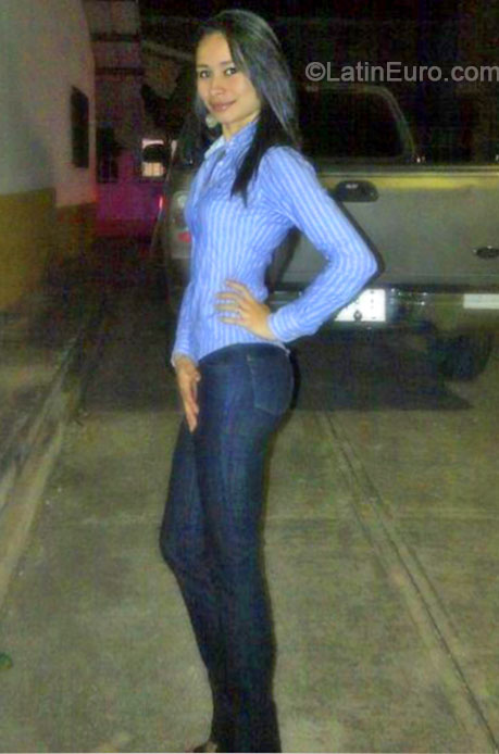 Date this good-looking Honduras girl Griselda Miguel from Copan HN1211