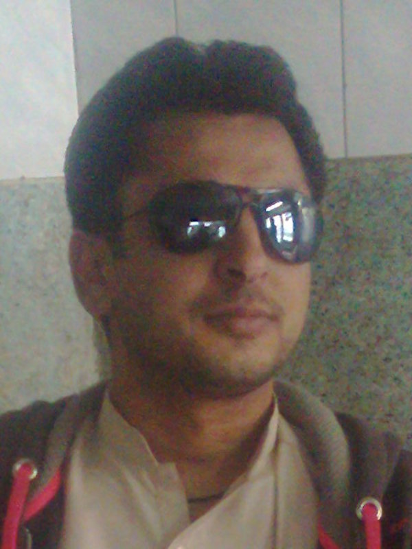 Date this beautiful Pakistan man Sheikh from Pakistan PK68