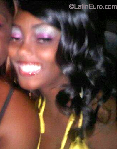 Date this tall Jamaica girl Ariel from Montego bay JM1861