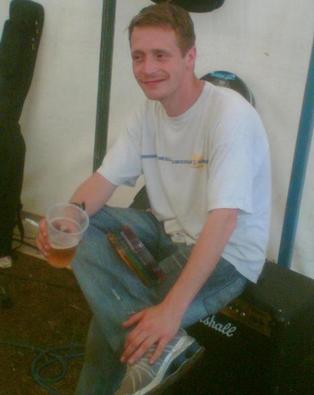 Date this hard body United Kingdom man Bruvgra from Kent GB775