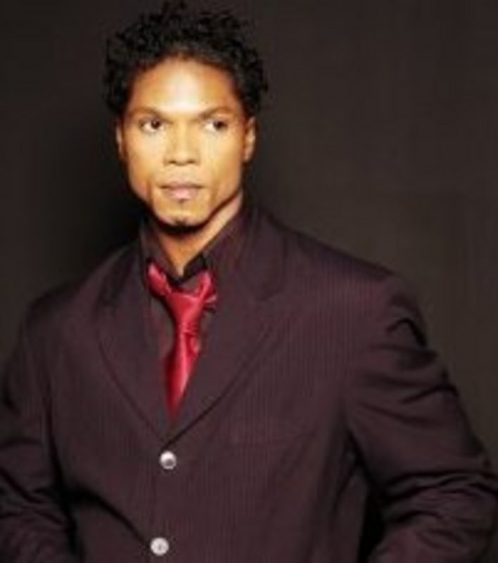 Date this tall United States man Gary from memphis US15569