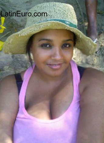 Date this young Dominican Republic girl Mirla castro from La Romana DO20277