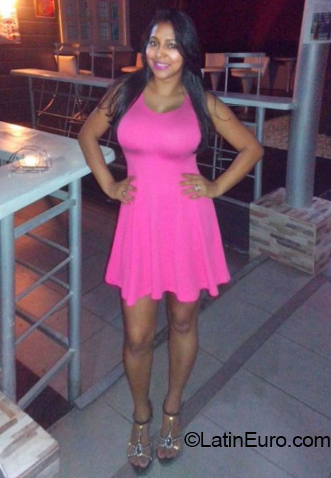 Date this funny Dominican Republic girl Angelina from Santiago DO20408