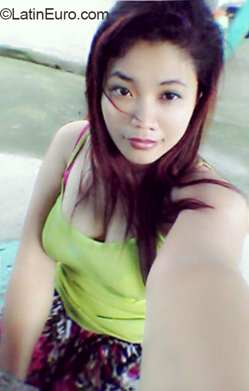 Date this georgeous Philippines girl Lordel from Calamba Laguna PH727