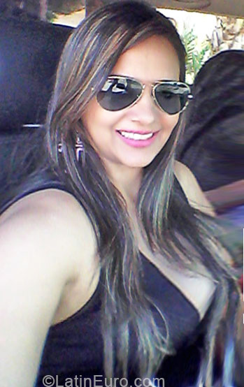 Date this funny Brazil girl Tatianna from Sao Paulo BR9108