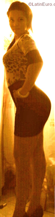 Date this hot Brazil girl Rosilene santos from Joinville BR9136