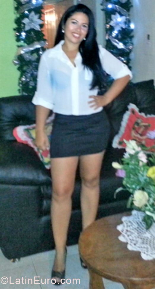 Date this passionate Venezuela girl Jackeline from Valencia VE324