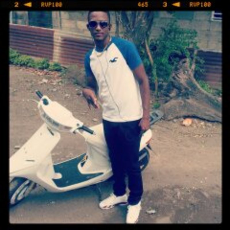 Date this beautiful United States man Emilio from New York US15652