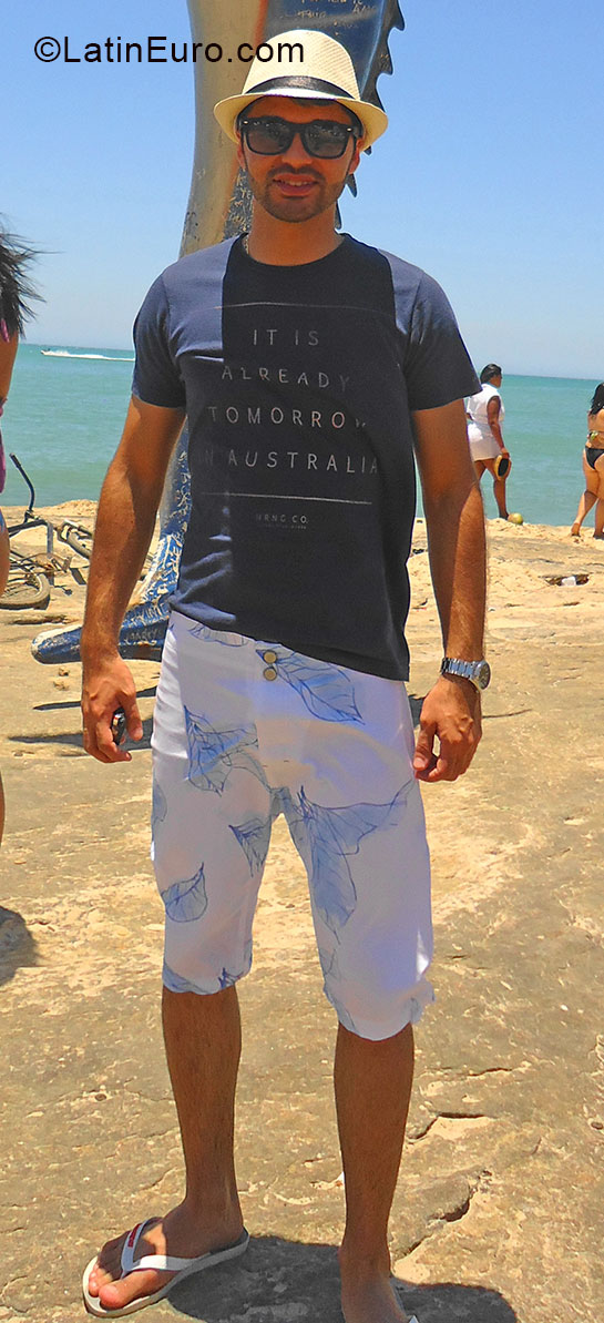 Date this young Brazil man Lucas from Belo Horizonte BR9119