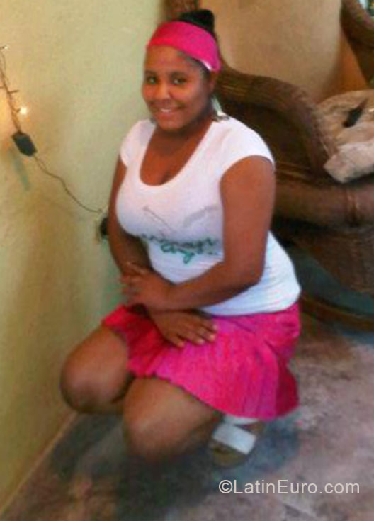 Date this fun Dominican Republic girl Inty from Puerto Plata DO20611