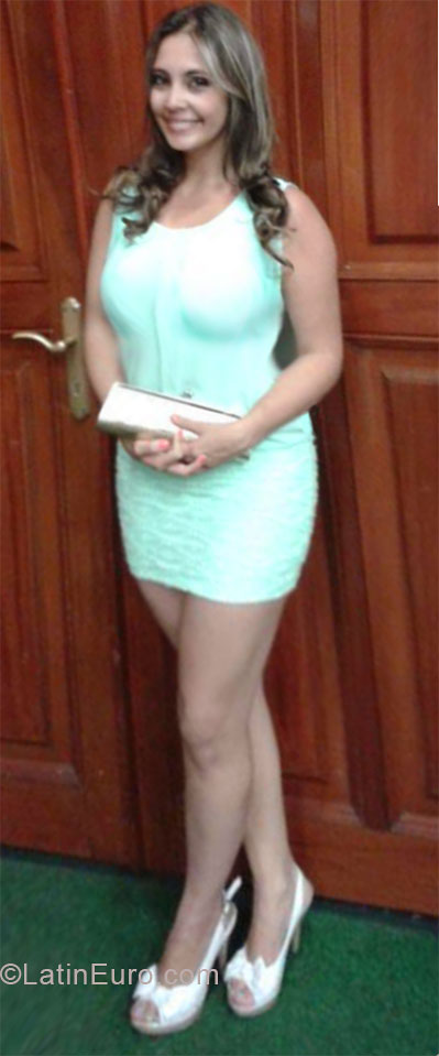 Date this happy Colombia girl Gala from Villavicencio CO16583