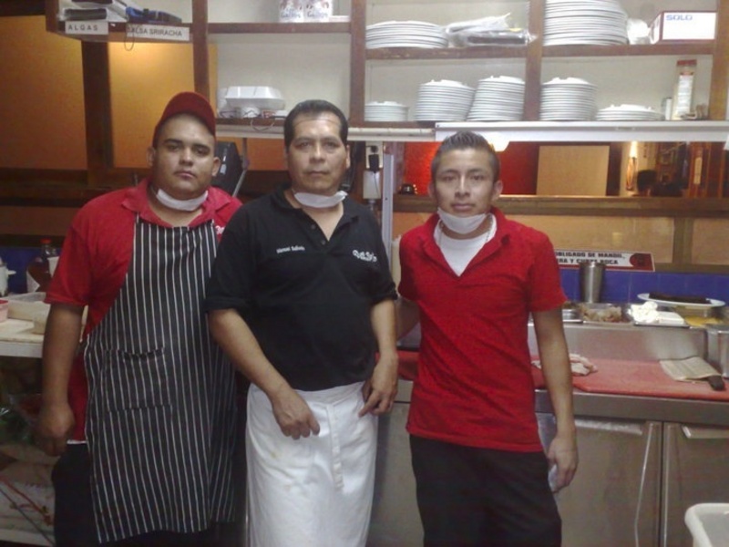 Date this nice looking United States man Manuel from Hermosillo US15720