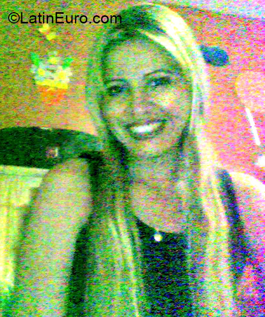 Date this exotic Venezuela girl Grecia from Falcon VE356