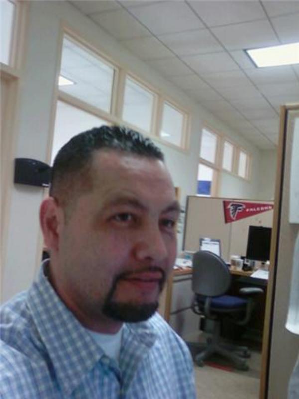 Date this lovely United States man Mrwest from West Los Angeles US15732