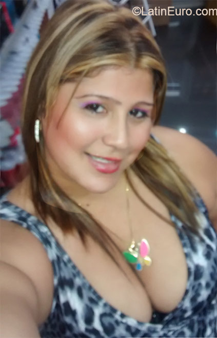 Date this hot Colombia girl Turca from Barranquilla CO16710