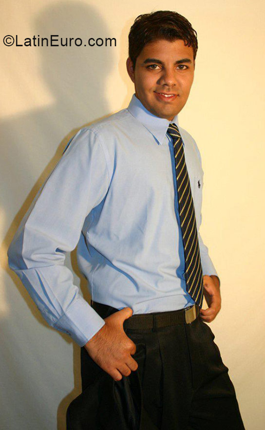 Date this foxy Panama man Bryan from Panama City PA527