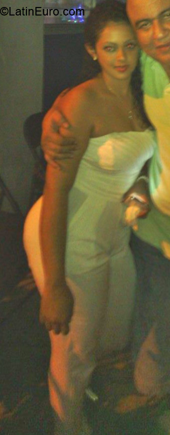 Date this delightful Panama girl Yuliana from Panama City PA531