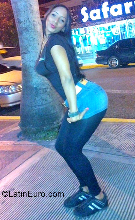 Date this sensual Dominican Republic girl Tu_mami_chula from San Cristobal DO21042