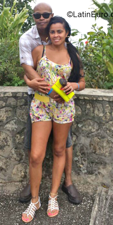 Date this sultry Dominican Republic girl Thanks LatinEuro from Thanks LatinEuro DO21047