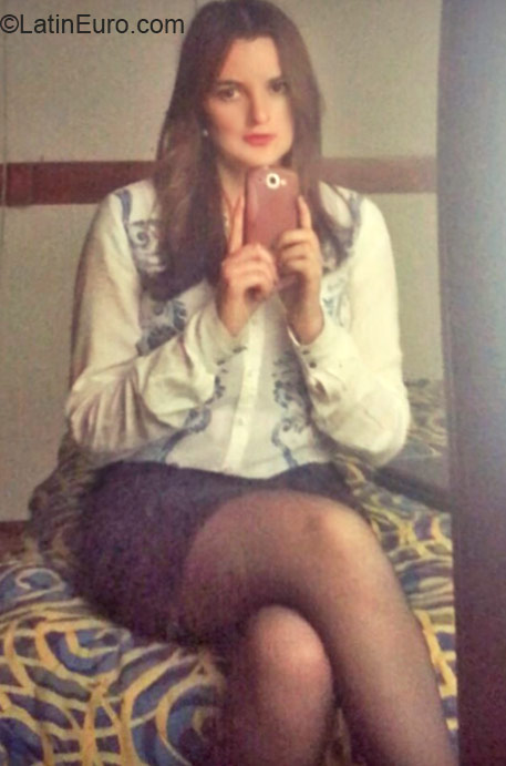 Date this exotic Colombia girl Cati from Bogota CO16807