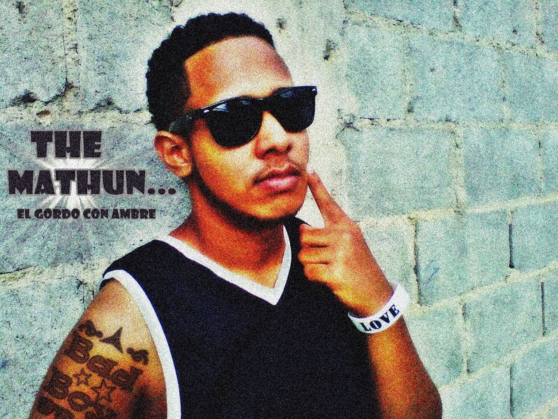 Date this georgeous Dominican Republic man Sleiter from Santigo DO21101