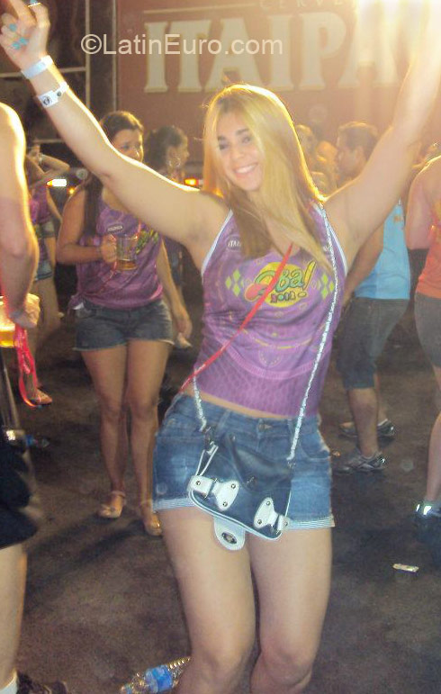 Date this lovely Brazil girl Elaine from Sao Paulo BR9192