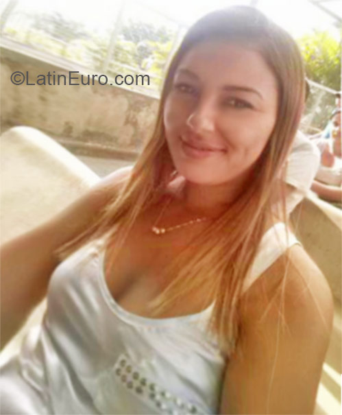 Date this young Brazil girl Adriana from Sao Paulo BR9193