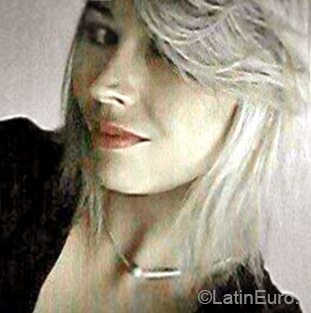 Date this passionate Brazil girl Ana Carina from Sao Paulo BR9198