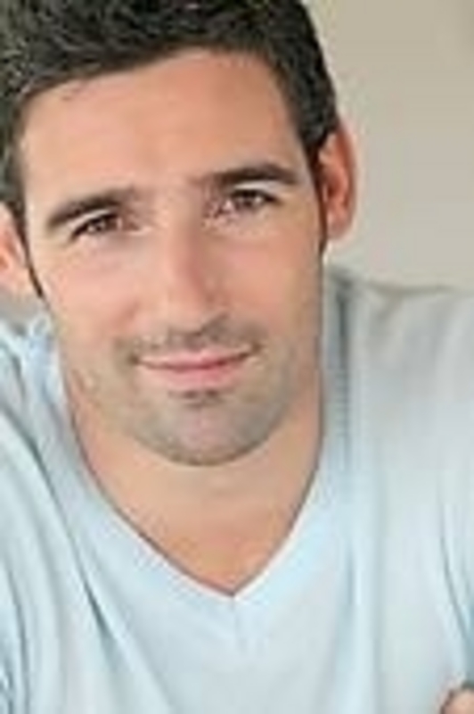 Date this young United Kingdom man Steven from Chester GB786