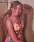 nice looking Dominican Republic girl Yanairis from Santo Domingo DO21310