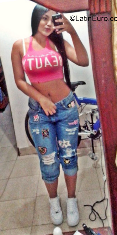 Date this exotic Colombia girl Luciana from Medellin CO16952