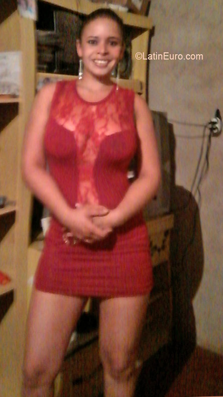 Date this funny Brazil girl Debora from Sao Paulo BR9230