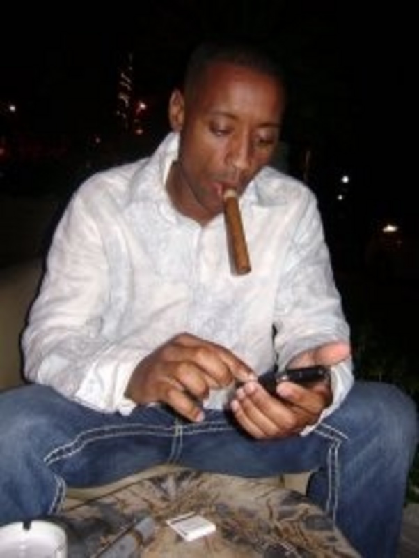 Date this georgeous United States man Kevin from Jacksonville US15896