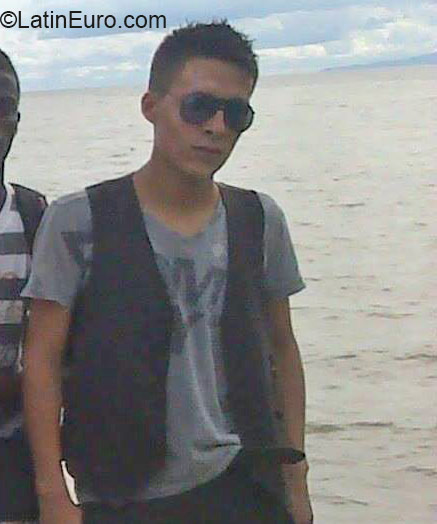 Date this lovely Colombia man Alan from Medellin CO17012