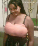 voluptuous Dominican Republic girl Yerial from Santo Domingo DO21478