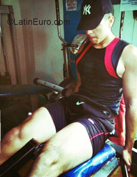 Date this lovely Colombia man Tico from Cali CO17076