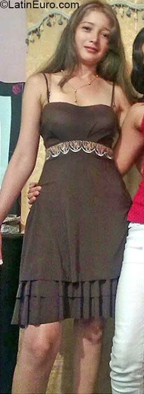 Date this cute Colombia girl Milena from Cali CO17178