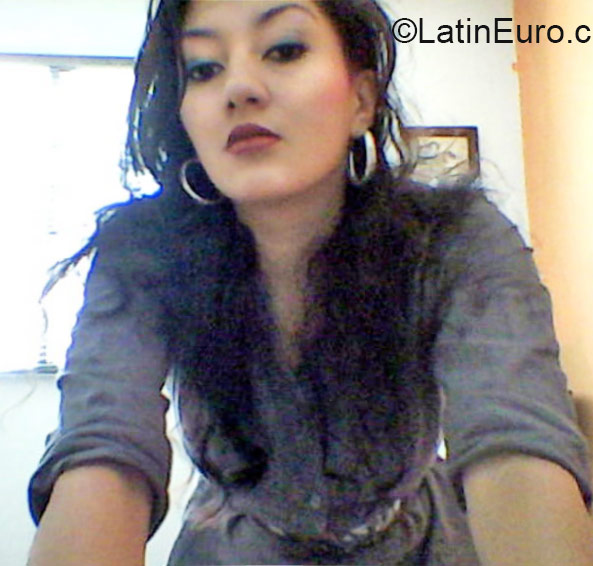 Date this exotic Colombia girl Claudia milena from Medellin CO17180