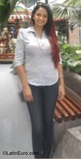 Date this nice looking Venezuela girl Norelyis from Barinas VE459