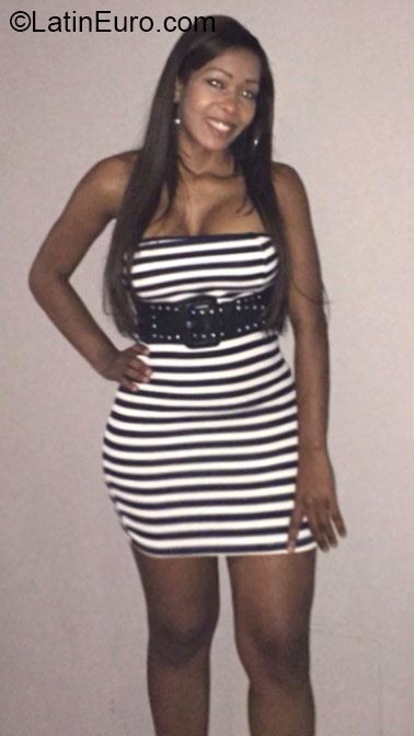 Date this hard body Spain girl Diosie from Madrid ES312