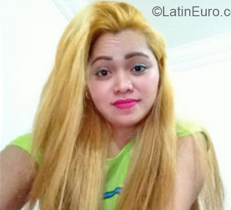 Date this lovely Philippines girl Evan from Palawan PH766
