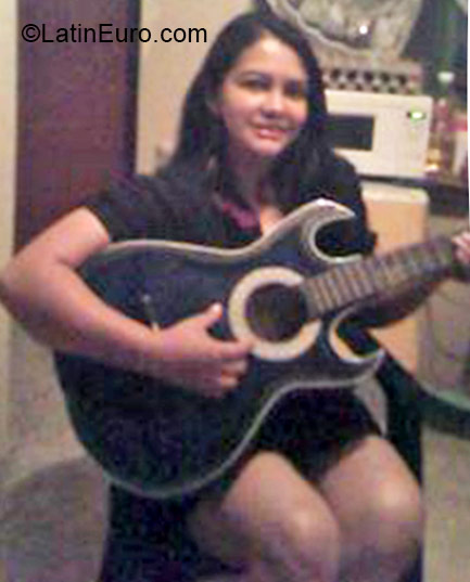 Date this funny Colombia girl Samy from Bogota CO17312