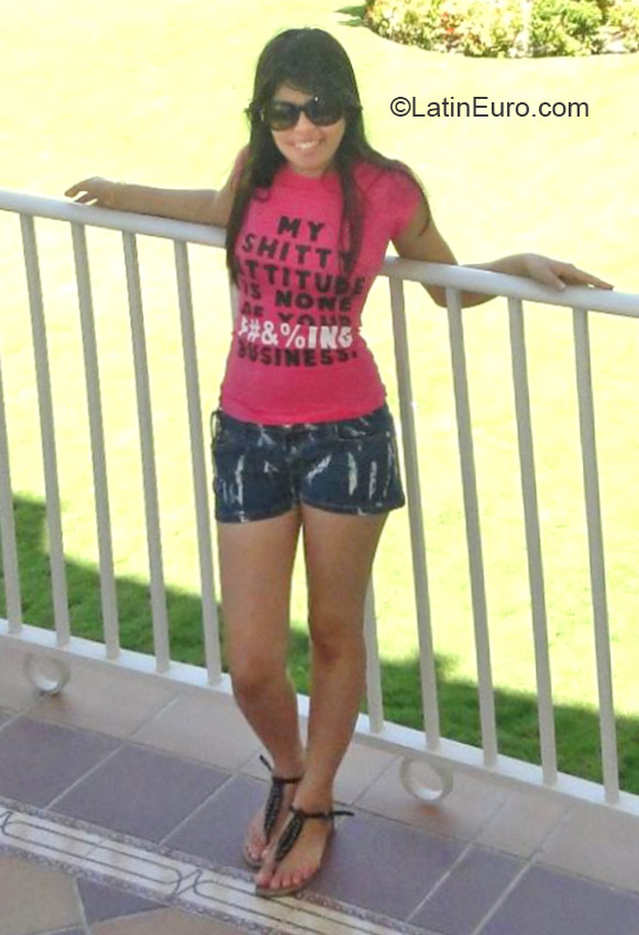 Date this stunning Venezuela girl Jennifer from Caracas VE504