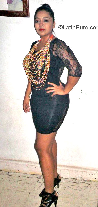 Date this fun Colombia girl Brina from Barranquilla CO17444