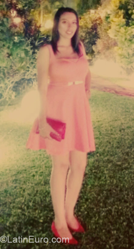 Date this passionate Peru girl Jeni from Trujillo PE1052