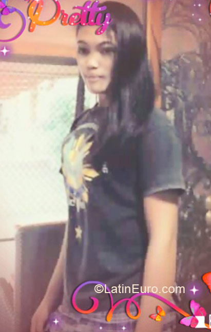 Date this exotic Philippines girl Maria from Bais PH787